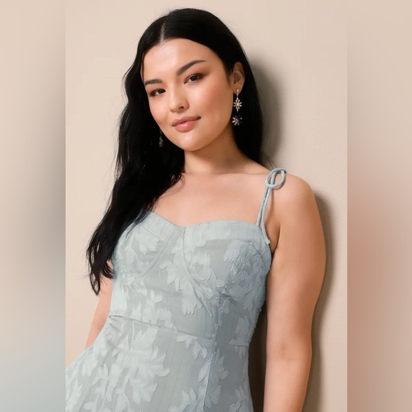 NWT Lulus Loveliest Looks Dusty Blue Floral Jacquard Tie Strap Dress Size XLarge - Picture 5 of 13